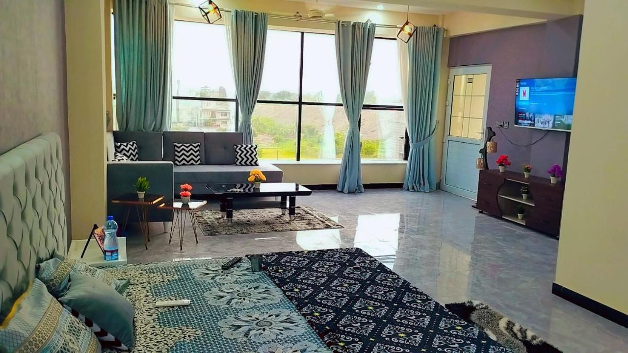Motorway Majesty Suites Islamabad - Near Islamabad International Airport And Motorway エクステリア 写真