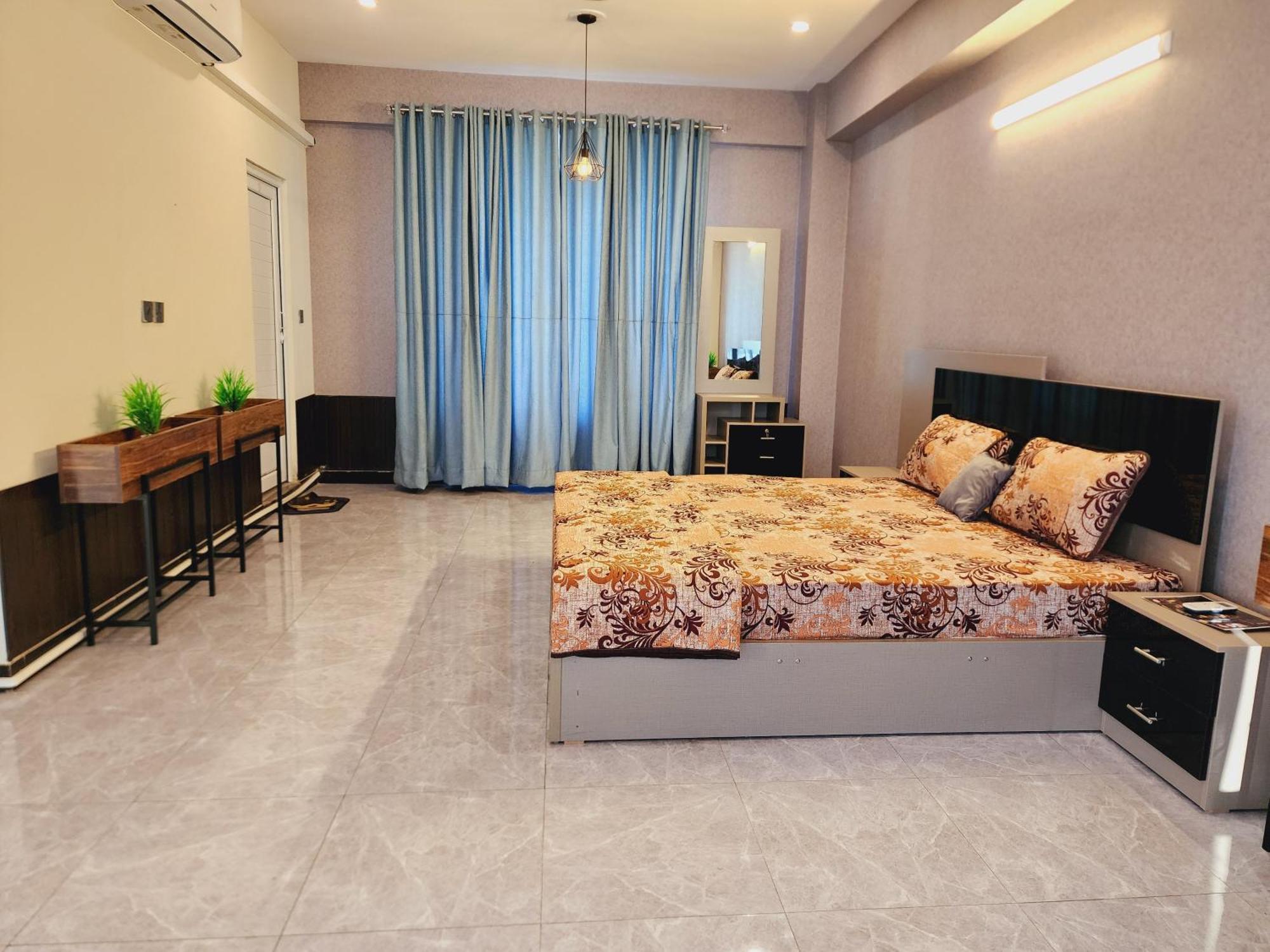 Motorway Majesty Suites Islamabad - Near Islamabad International Airport And Motorway エクステリア 写真